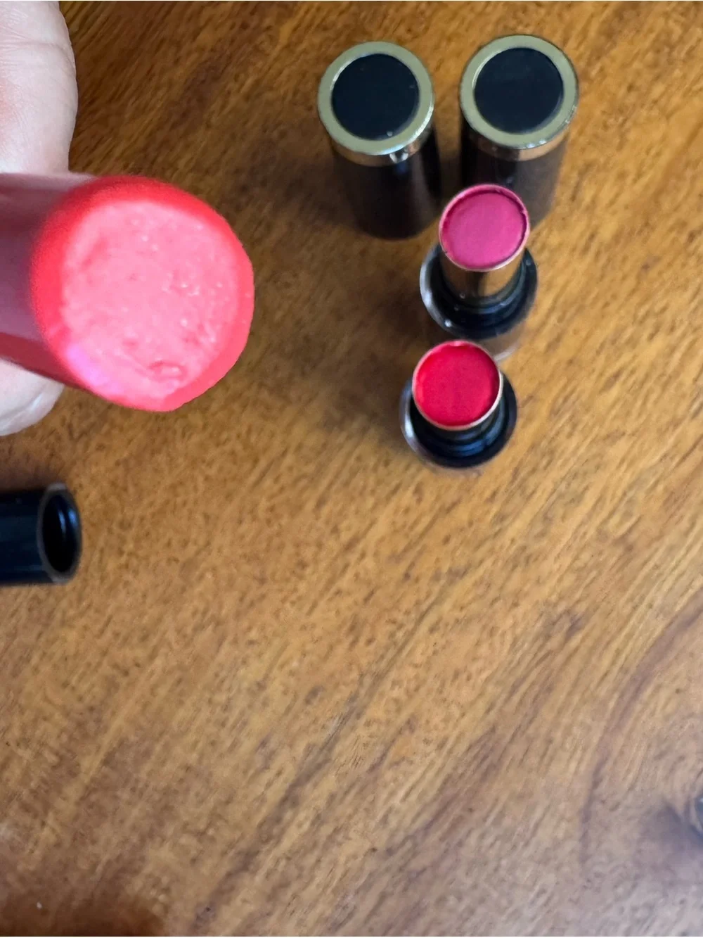Set of 5 Revlon super lustrous lipsticks